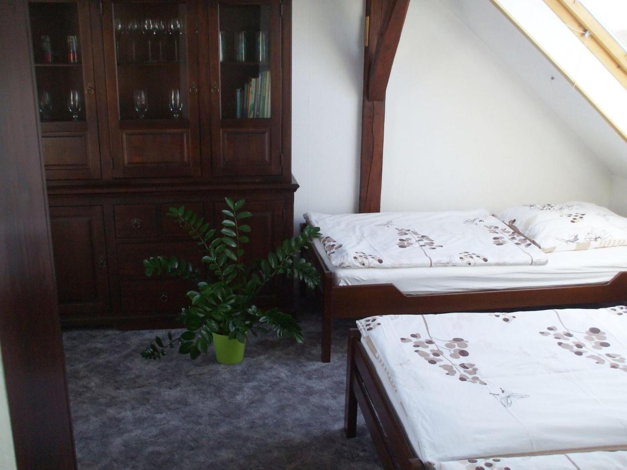 Welcoming Apartment With Garden, Terrace, Barbecue 巴特多布兰 外观 照片